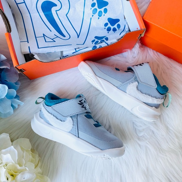 Toddler Nike Fleece Lined Pawprints Sneakers - Picture 4 of 7